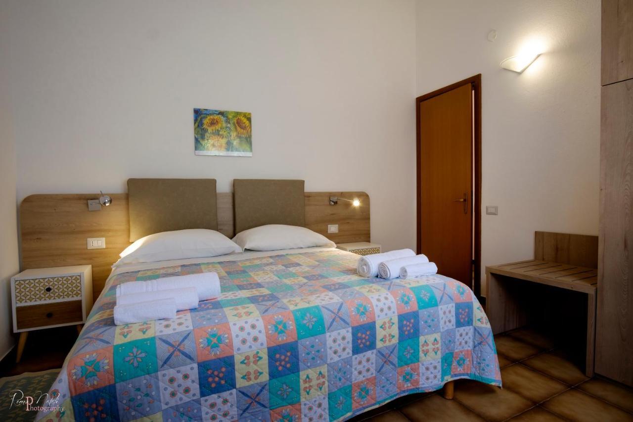 ארבאטקס Residence Appartamenti Caffarena מראה חיצוני תמונה
