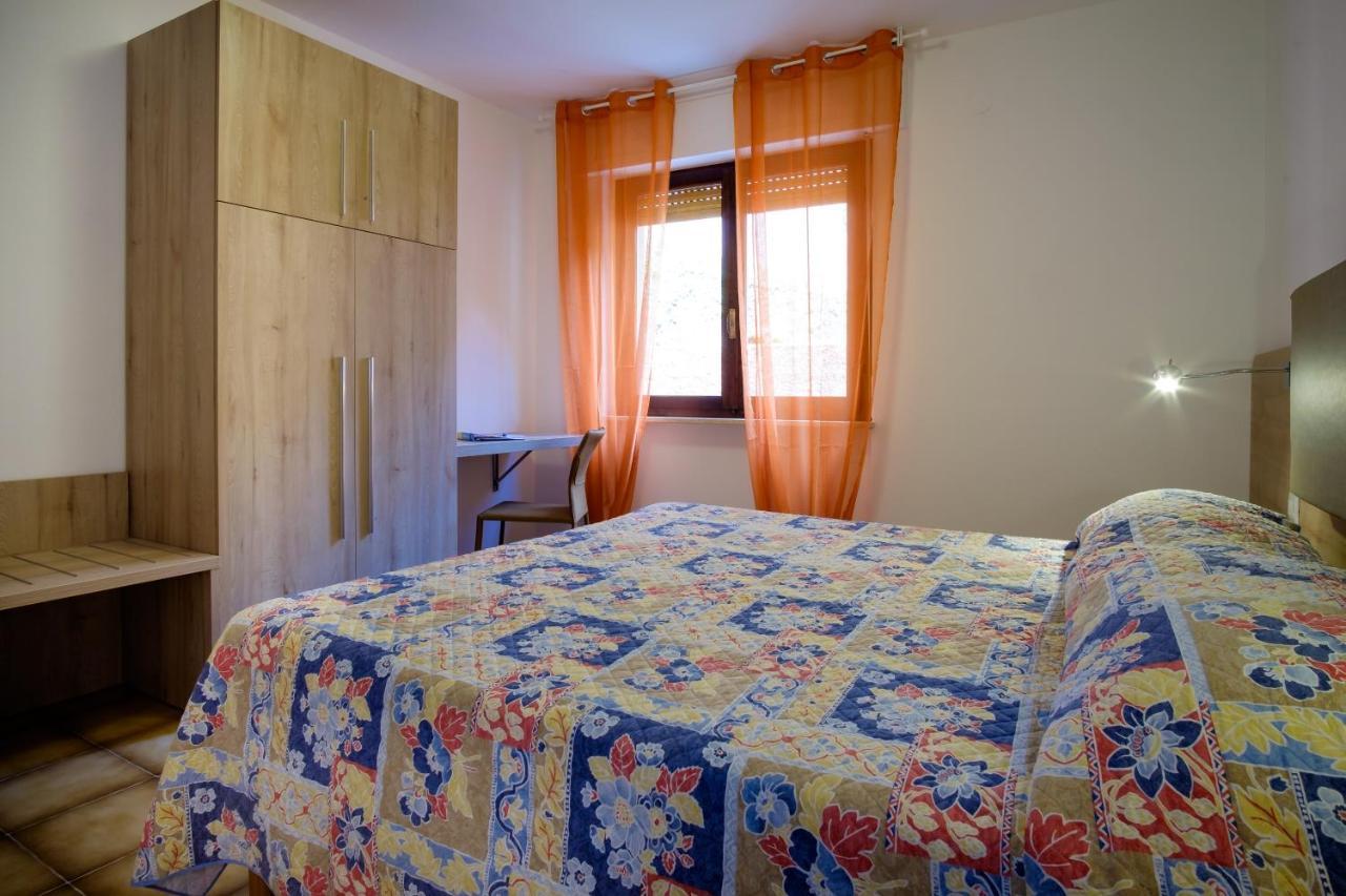ארבאטקס Residence Appartamenti Caffarena מראה חיצוני תמונה