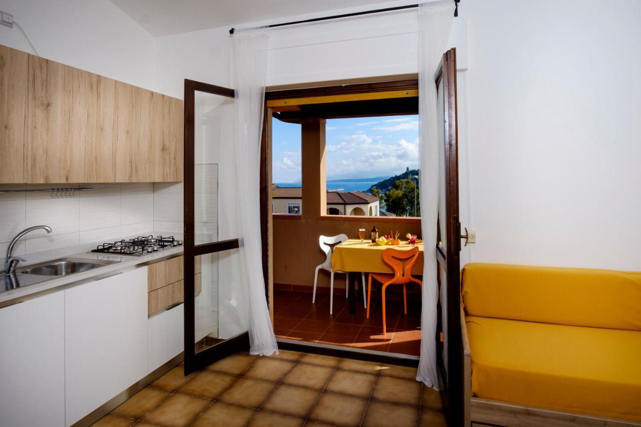 ארבאטקס Residence Appartamenti Caffarena מראה חיצוני תמונה