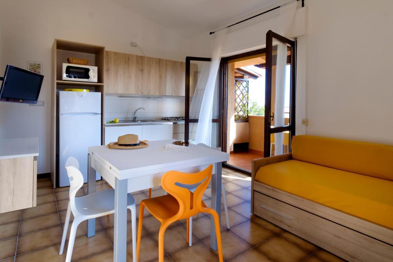 ארבאטקס Residence Appartamenti Caffarena מראה חיצוני תמונה
